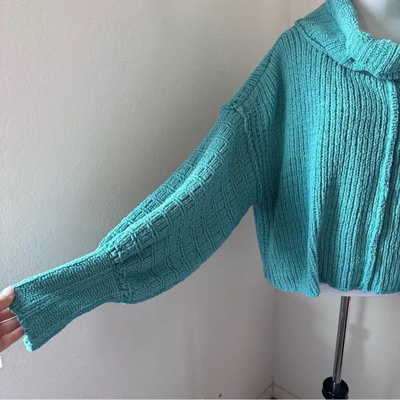 Free People Be Yours Pullover Aqua Emerald Blue Chunky Knit Medium - Picture 4 of 10